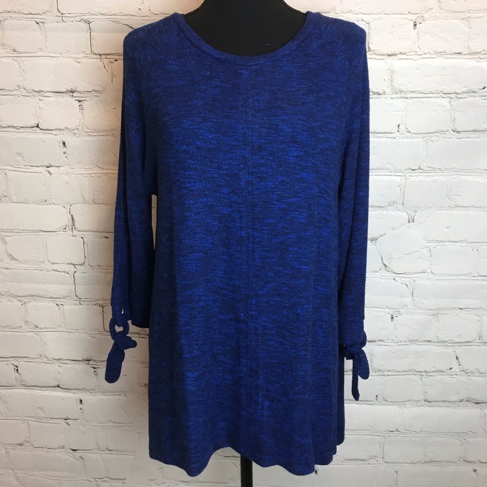 NWT Rafaella Blue and Black Sweater